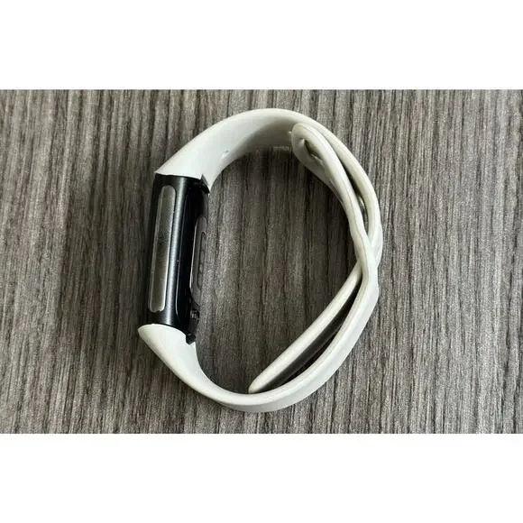 Fitbit Charge 6 Fitness Tracker Black